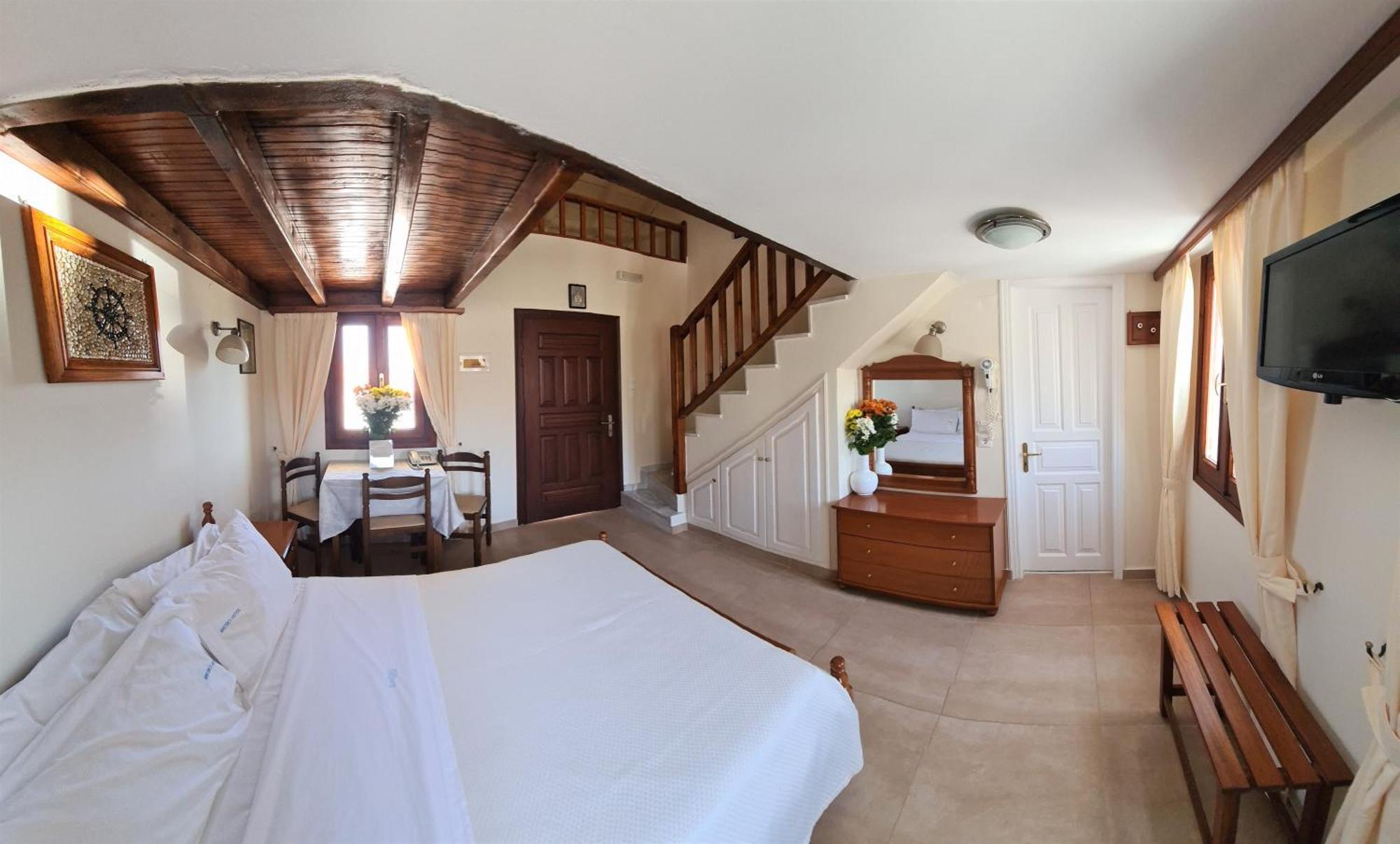 Kastro Hotel Spétses Pokoj fotografie