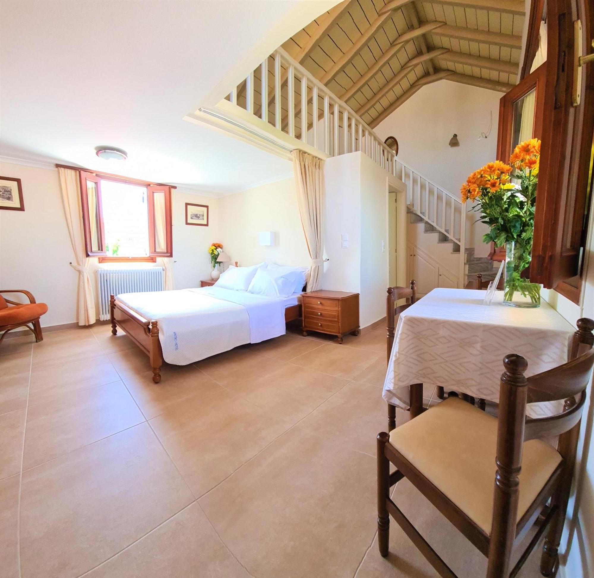 Kastro Hotel Spétses Pokoj fotografie